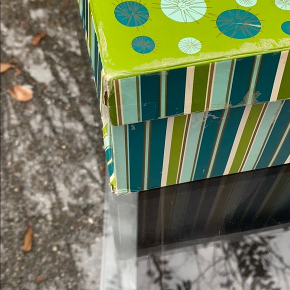 2 beautiful saucer and 2 tea cups - Picture 9 of 9